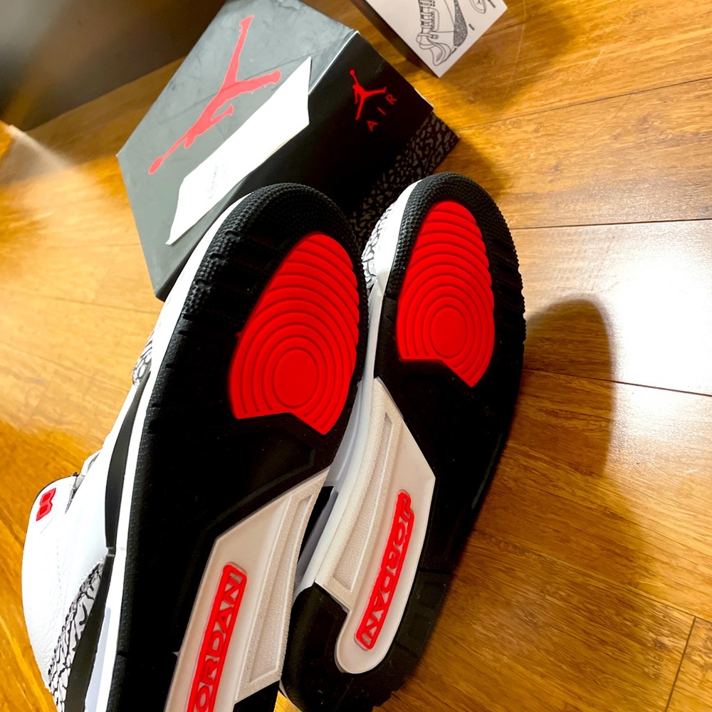 Air Jordan 3 Retro White Cement Infrared